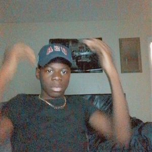 Meet your Posher, Horace